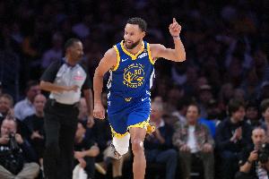 NBA官方:勇士平均NBA球龄7.1年联盟最高 灰熊仅2.9年最低